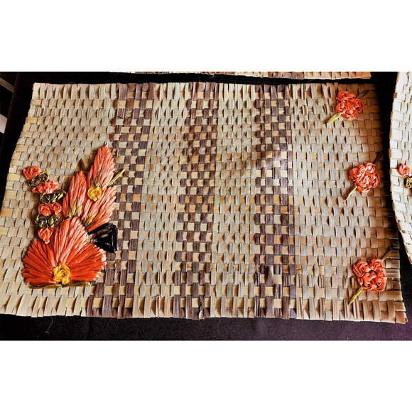 PLACEMENTS & NAPKIN HOLDERS-Mexican -Woven Straw 6 Placemats & 10 Holders - Picture 4 of 15